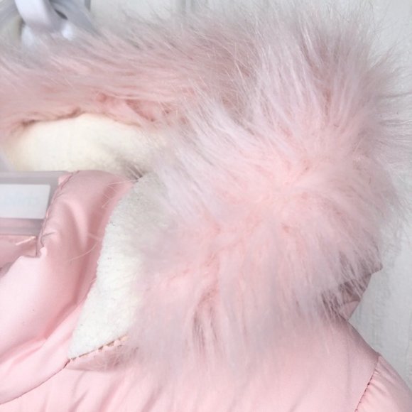18-24 months pink winter jacket with faux fur - Picture 3 of 7